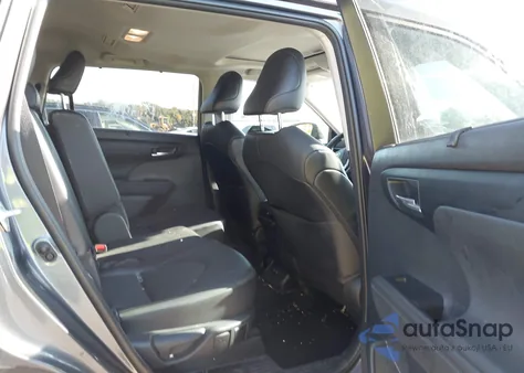 2021 Toyota Highlander Xle z USA, uszkodzony, nr VIN 5TDGZRBH1MS551729